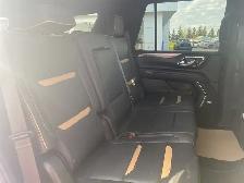 2024 GMC Yukon AT4 5.3L Leather Max Trailer AT4 4WD - Photo 22