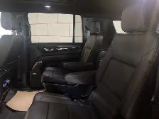 2024 GMC Yukon XL Denali. 6.2L V8 4WD. Leather Sunroof HUD - Photo 11