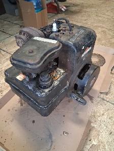 Very Good Briggs and Stratton 5hp Engine & a new starter clutch. - Photo 4