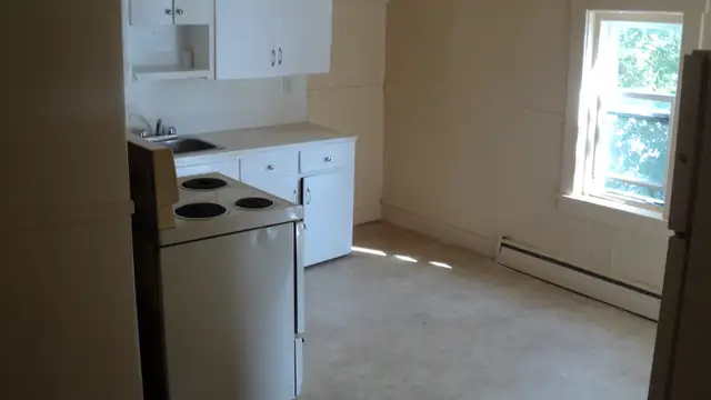One Bedroom - Heated and Lighted