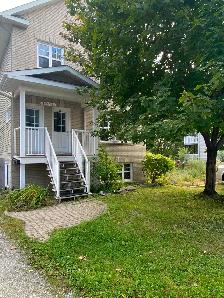 Libre 1er Oct, spacieux 4 et demi , secteur parc LaBaie Gatineau