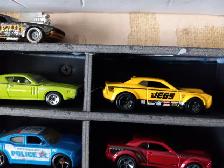 Hot Wheels  MOPAR Action Collection,  100 cars total - Photo 8