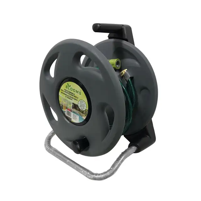 WALL MOUNTED HOSE REEL