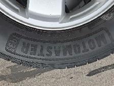 235/70/r16 tires with rims $580 - Photo 4