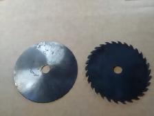 Dremel 4 inch hobby saw - Photo 4
