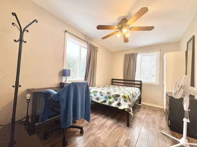 2 bedroom upper unit for rent
