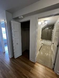 LOGEMENT 4 ½ AVEC GRAND BALCON   STATIONNEMENT À LOUER - Photo 5