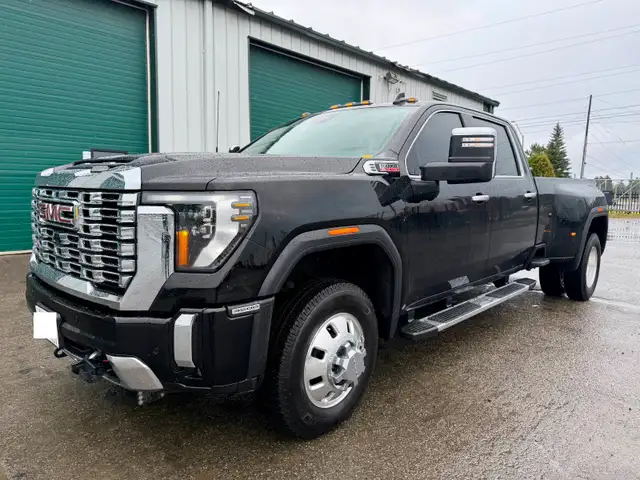 2024 GMC Sierra 3500HD Denali