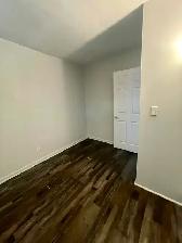 One Bedroom Apt in Belleville $1000 - Photo 5