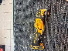 DEWALT 20V MAX ATOMIC Brushless Oscillating Multi-Tool