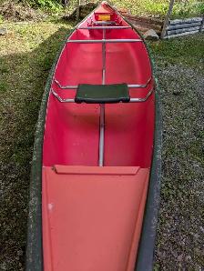 Canoe ( Coleman ) - Photo 2