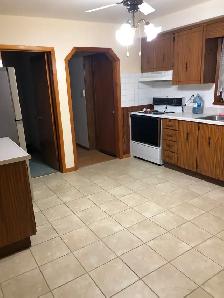 Apartment for RENT – First Floor in a Duplex - Photo 4