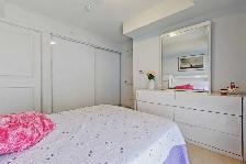 Furnished 2&3-Bedroom 2 Full Bathroom Luxury Condo, Short & Long - Photo 2