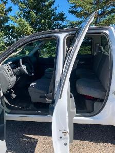 2008 RAM 1500 SLT QUADCAB SHORTBOX 4X4 5.7L HEMI 240K $8,800 OBO - Photo 3