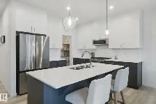 4 Bed Riverside Coventry Across From Pond - Photo 2