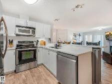 Renovated Pet-Friendly 3 Bed Condo   Parking - Photo 5