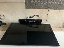 SAMSUNG 40" TV - Photo 2