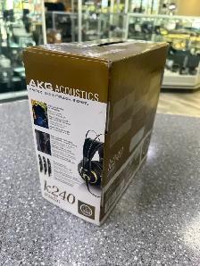 AKG Acoustics K240 Studio Headphones Boxed - Photo 5