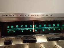 Vintage Realistic 4 Channel Receiver - Photo 3