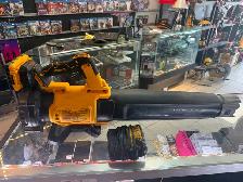 DEWALT 20V MAX XR Cordless Brushless Handheld Leaf Blower