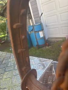 2 old Bear Traps. - Photo 4