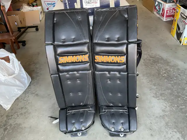 Simmons pro goalie pads, 998