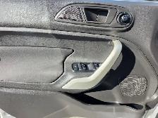 2013 Ford Fiesta - Photo 19