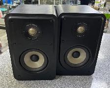 Polk Audio Speaker Pair - Photo 2