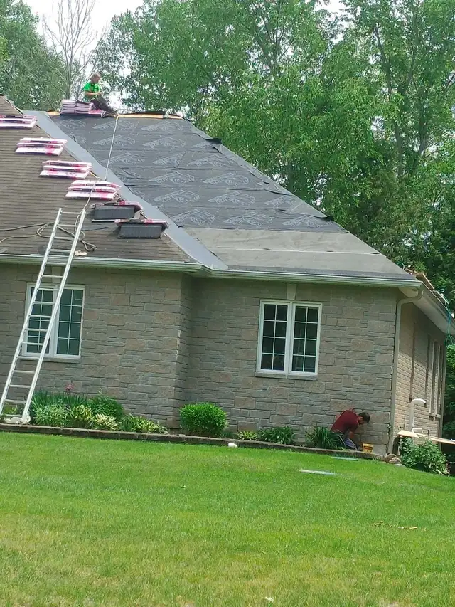 Hiring Roofing Labourer