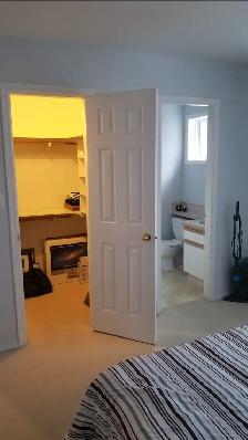 Room For Rent - Photo 2