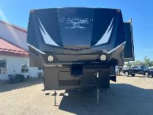 2011 Fuzion 305FZ - Photo 2
