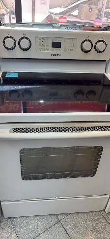 2 CUISINIÈRES BLANCHES IMPECCABLES VITRO À 349$ - Photo 5