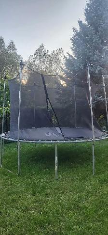 Trampoline Free