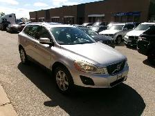 2010 Volvo XC60 CERTIFIED | SUNROOF | LEATHER - Photo 3