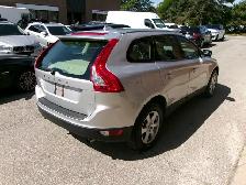 2010 Volvo XC60 CERTIFIED | SUNROOF | LEATHER - Photo 4