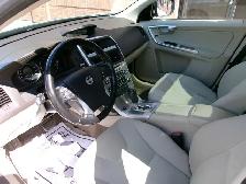 2010 Volvo XC60 CERTIFIED | SUNROOF | LEATHER - Photo 8