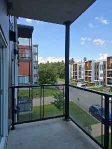 Magnifique 4 1/2, 3e étage Val-Bélair, Air clim, Libre - Photo 13
