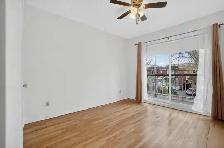 Beautiful Renovated 3 ½ near Metro Angrignon – Available - Photo 5