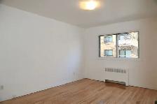 Dorval :renovated big 3.5, 4.5,5.5 best location for rent - Photo 4