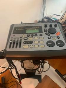 ROLAND V DRUMS - Photo 2