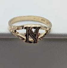 (B7720) 10K Yellow Gold Initial N Ring Size 3.25 1.10 Grams