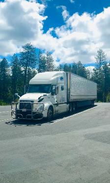 Long Haul Truck Driver - Photo 4