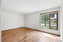 Cute n Cozy 2bdrm Bungalow ft. 24x24 Dbl Det Garage! - Photo 5