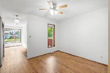 Cute n Cozy 2bdrm Bungalow ft. 24x24 Dbl Det Garage! - Photo 8