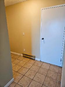2 bedroom condo for rent in Upper Sahali - Photo 9