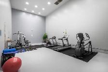 Immaculate 832sqft 2bdrm condo w/ scenic park views & more! - Photo 7
