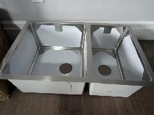 Brand New Stylish Undermount Kitchen Sink For Sale - Photo 2