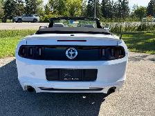 2014 Ford Mustang Premium Convertible ONLY 125,000KMS! - Photo 7