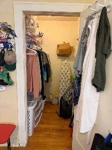 Large sunny Junior 1 bedroom  for rent (Yonge Eglinton) - Photo 7