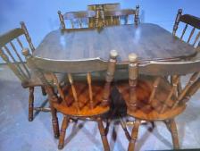 dinning table with 6 chairs